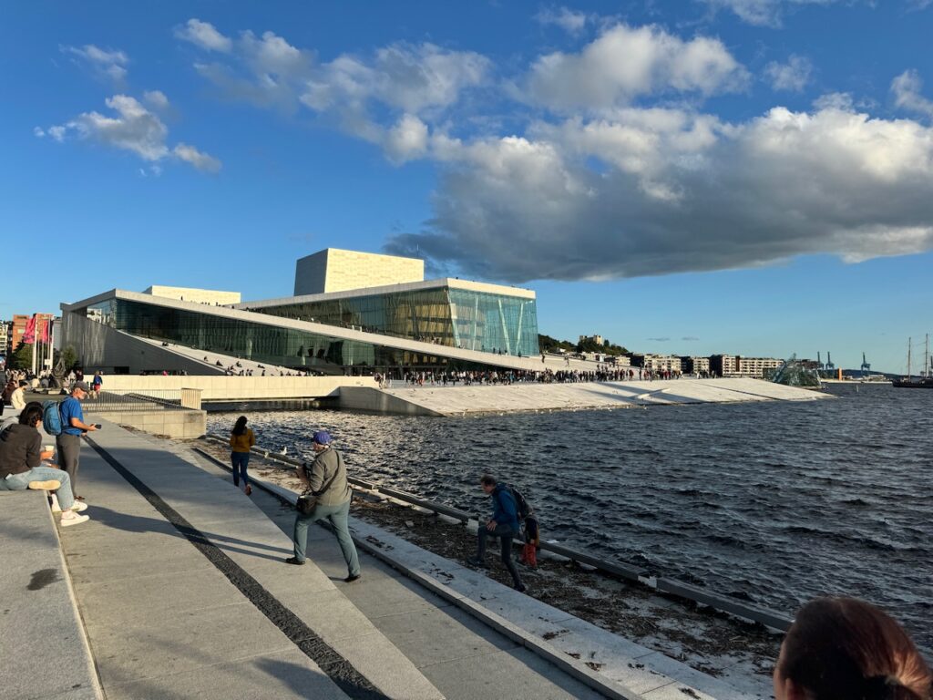 Oslo_operahouse